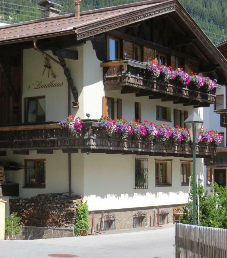 S'Landhaus Hotel Sankt Anton am Arlberg Luaran gambar